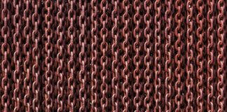 Kto wymyślił spinki do włosów?